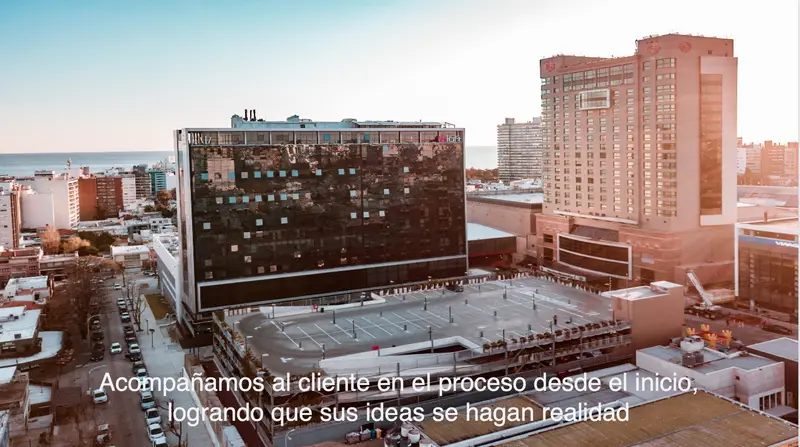 PUNTA CARRETAS TOWER