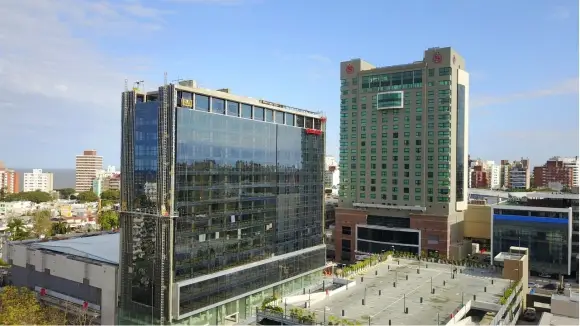 PUNTA CARRETAS TOWER