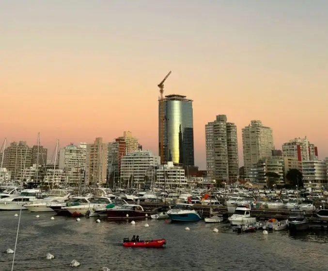 WTC FREEZONE PUNTA DEL ESTE